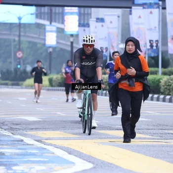 Runner Photo 8618895