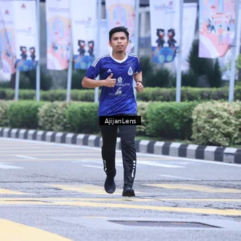 Runner Photo 8618900