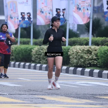 Runner Photo 8618903