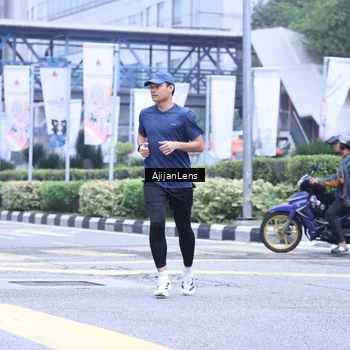 Runner Photo 8618947