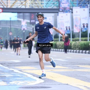 Runner Photo 8618953