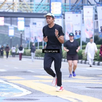 Runner Photo 8618967