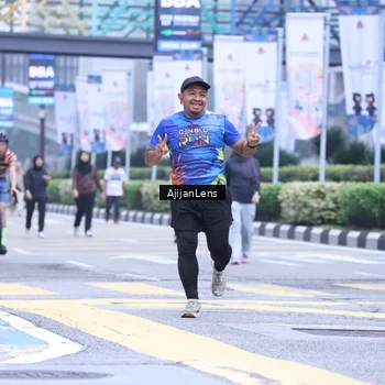 Runner Photo 8618981