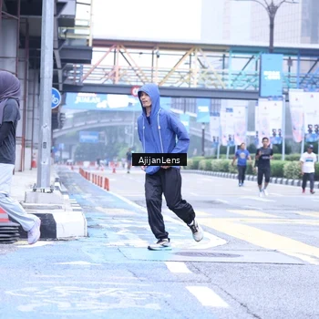 Runner Photo 8618994