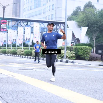 Runner Photo 8619001