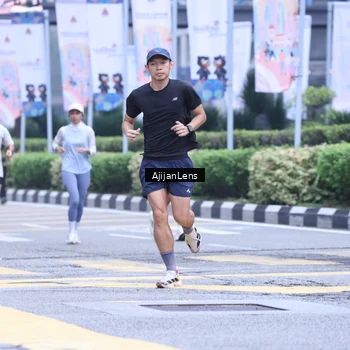 Runner Photo 8619027