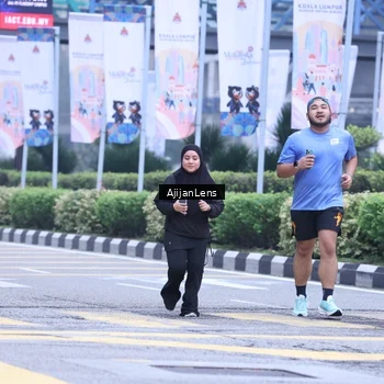 Runner Photo 8619035
