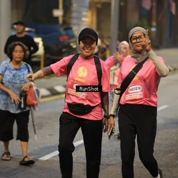 Runner Photo 8619053