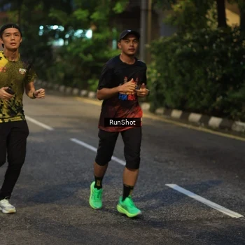 Runner Photo 8619064
