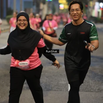 Runner Photo 8619101