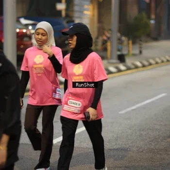 Runner Photo 8619142