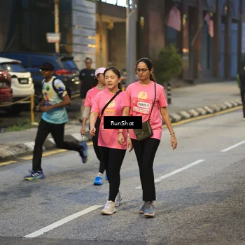 Runner Photo 8619162
