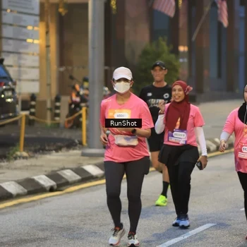 Runner Photo 8619174