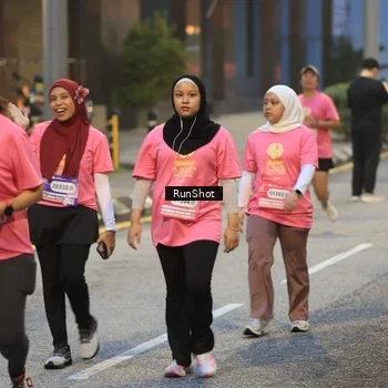 Runner Photo 8619194