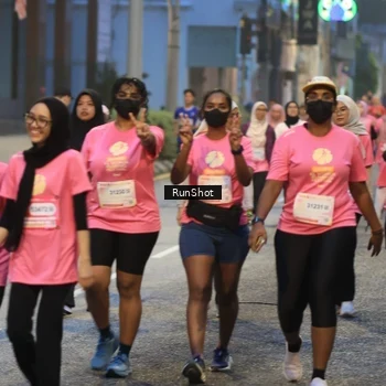 Runner Photo 8619217