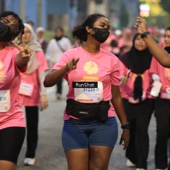 Runner Photo 8619235