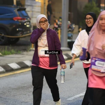 Runner Photo 8619258