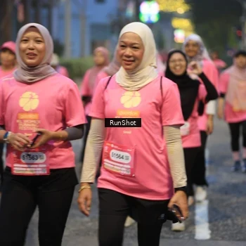 Runner Photo 8619282