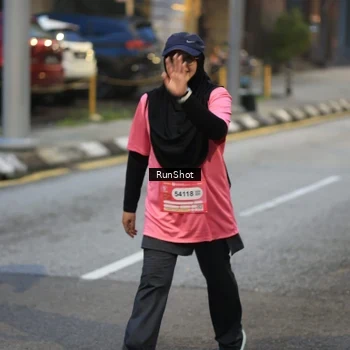 Runner Photo 8619374