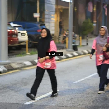 Runner Photo 8619376