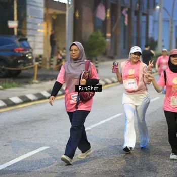 Runner Photo 8619384