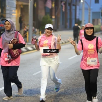 Runner Photo 8619389