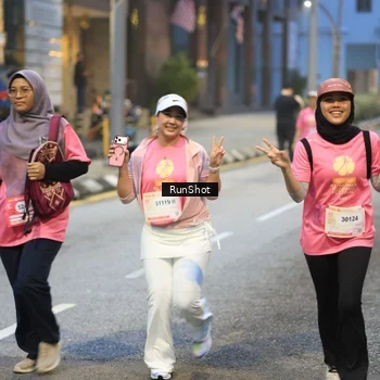 Runner Photo 8619390