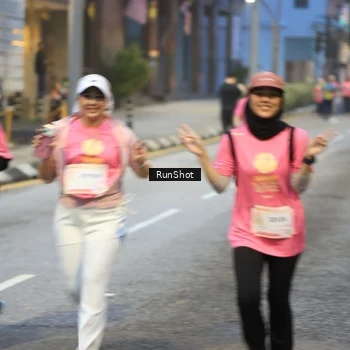 Runner Photo 8619392