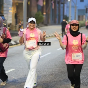 Runner Photo 8619393