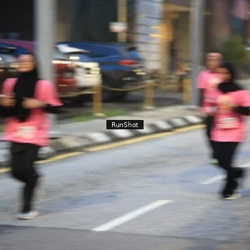 Runner Photo 8619418
