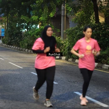 Runner Photo 8619431