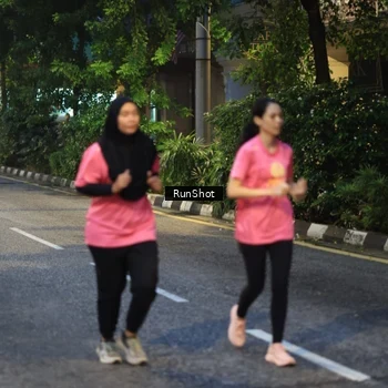 Runner Photo 8619438