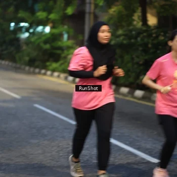 Runner Photo 8619439