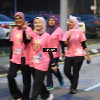 Runner Photo 8619454