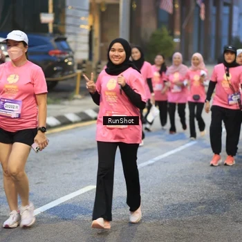 Runner Photo 8619543
