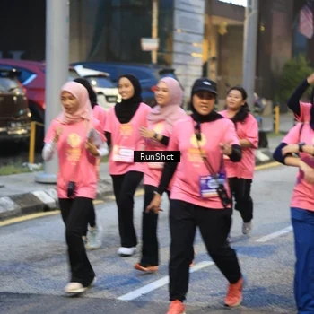 Runner Photo 8619565