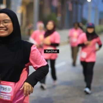 Runner Photo 8619611