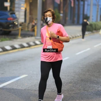 Runner Photo 8619655