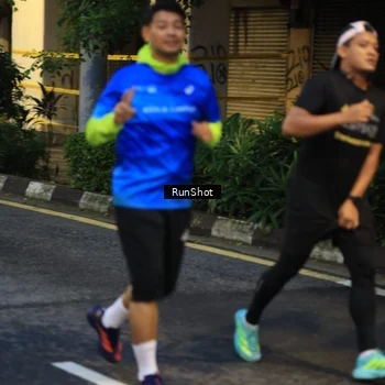 Runner Photo 8619666
