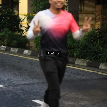 Runner Photo 8619679