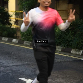 Runner Photo 8619681