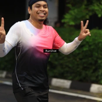 Runner Photo 8619688