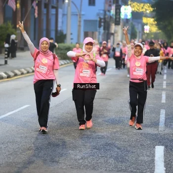 Runner Photo 8619842