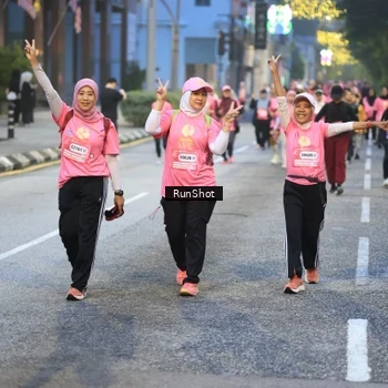 Runner Photo 8619844