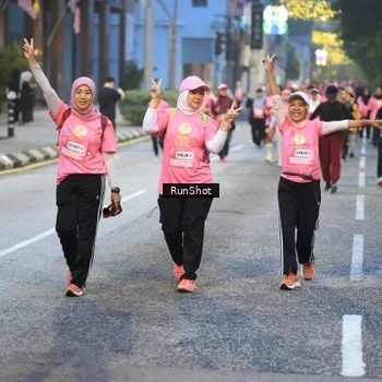Runner Photo 8619845