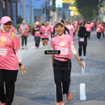 Runner Photo 8619879