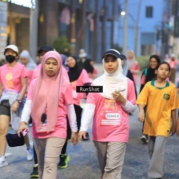 Runner Photo 8619910