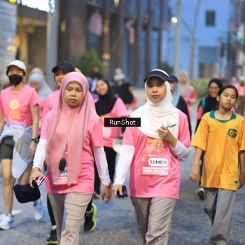 Runner Photo 8619911
