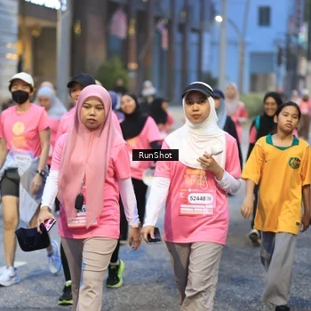 Runner Photo 8619912