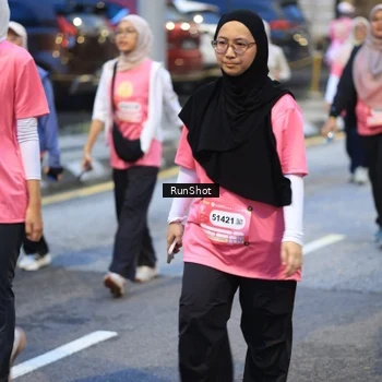 Runner Photo 8620023